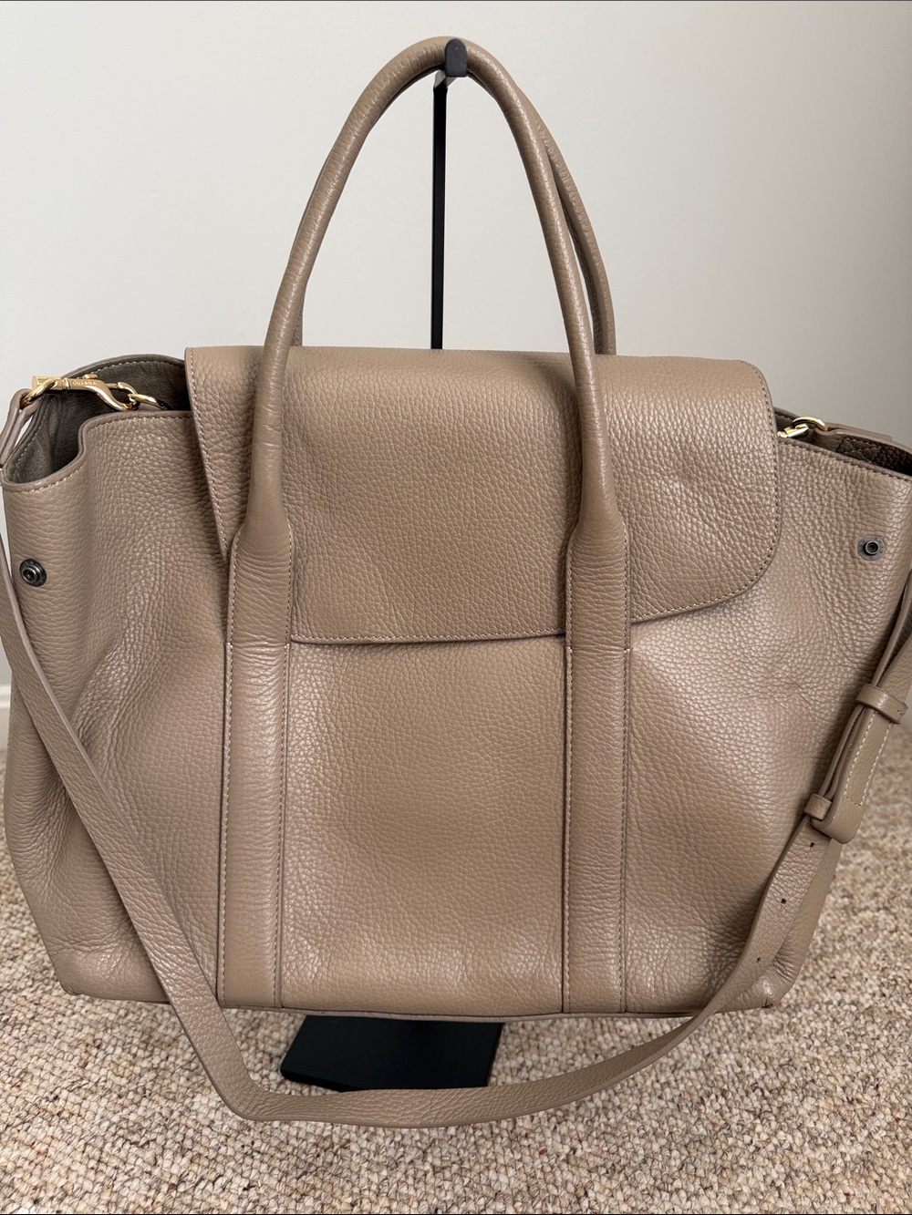 Cuyana Taupe Pebbled Leather Tote Handbag - Versatile Women’s Bag
